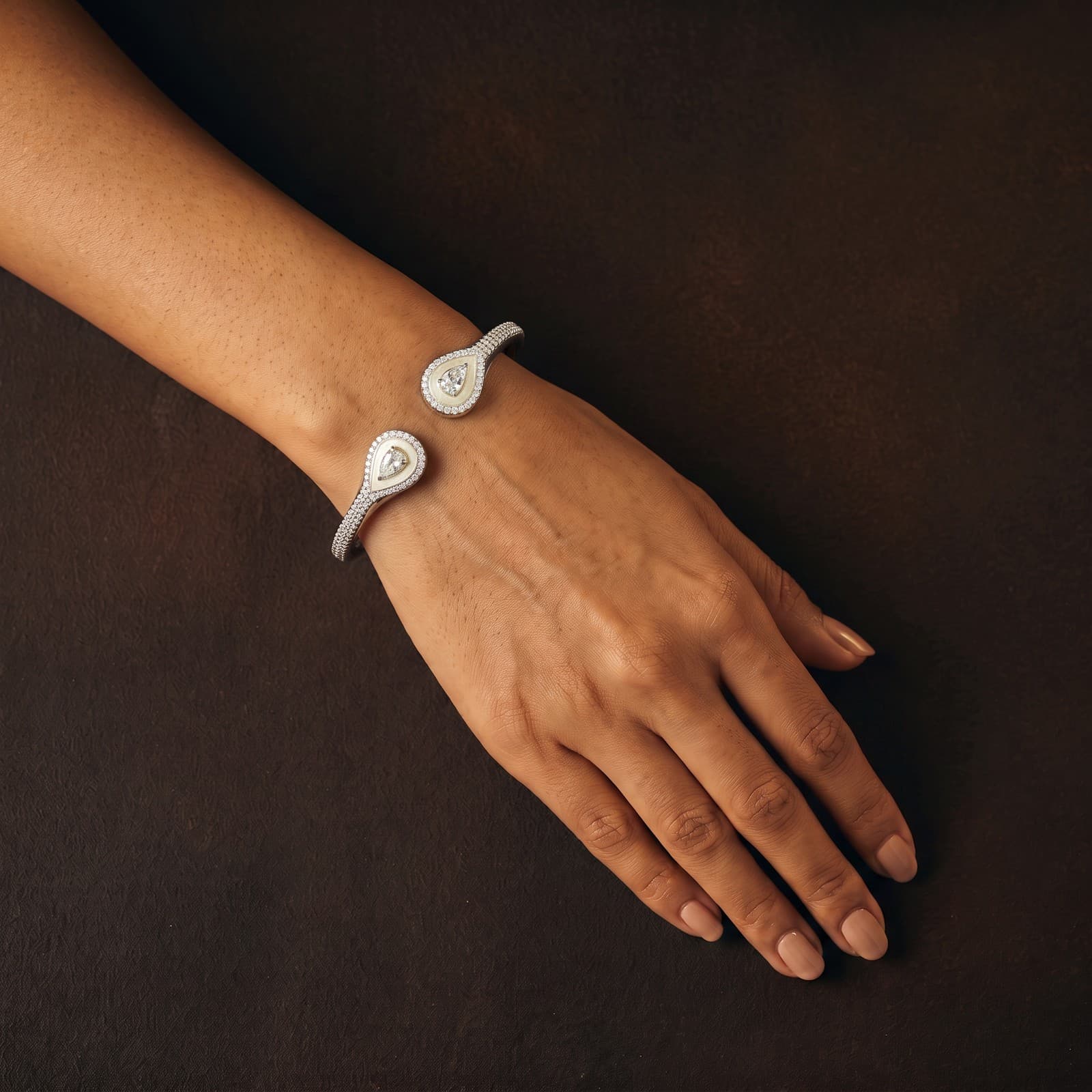 Pearl of Light Kada