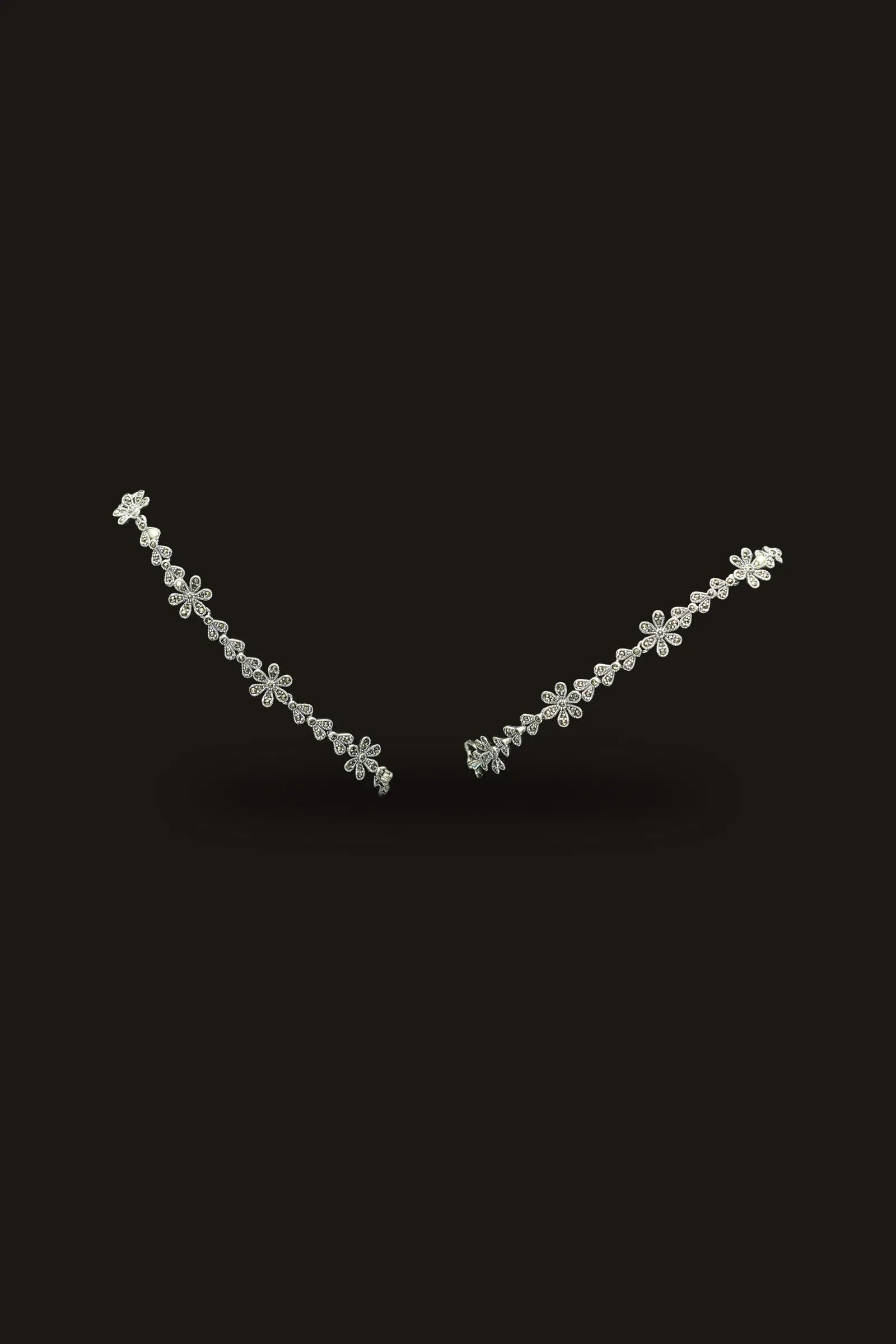 Royal Bloom Oxidise Payal